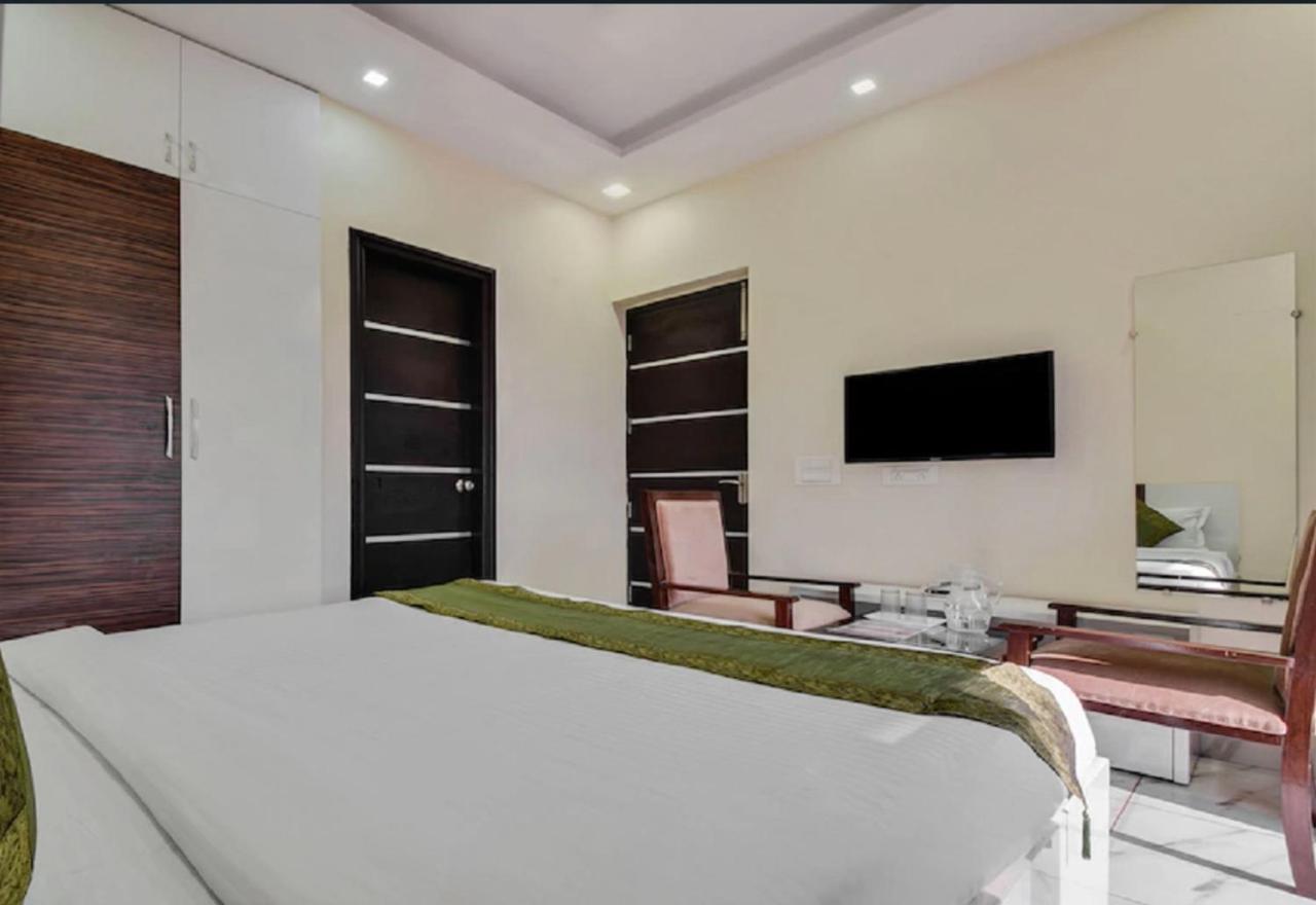 The Shashank Villa Panchkula Exterior photo